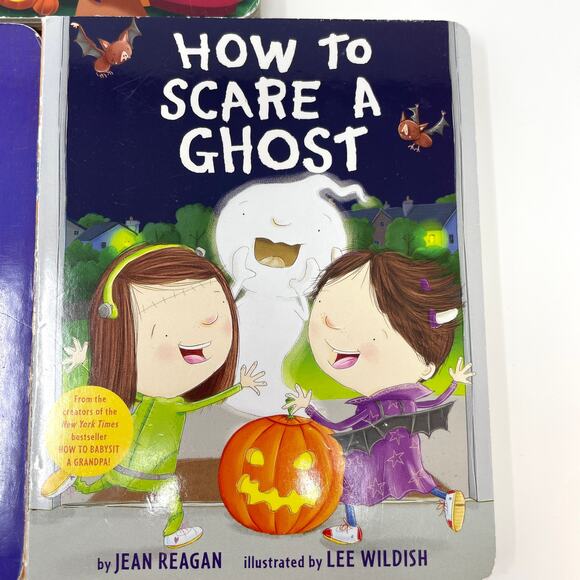 Kids Toddler Halloween Book Bundle - Picture 4 of 5